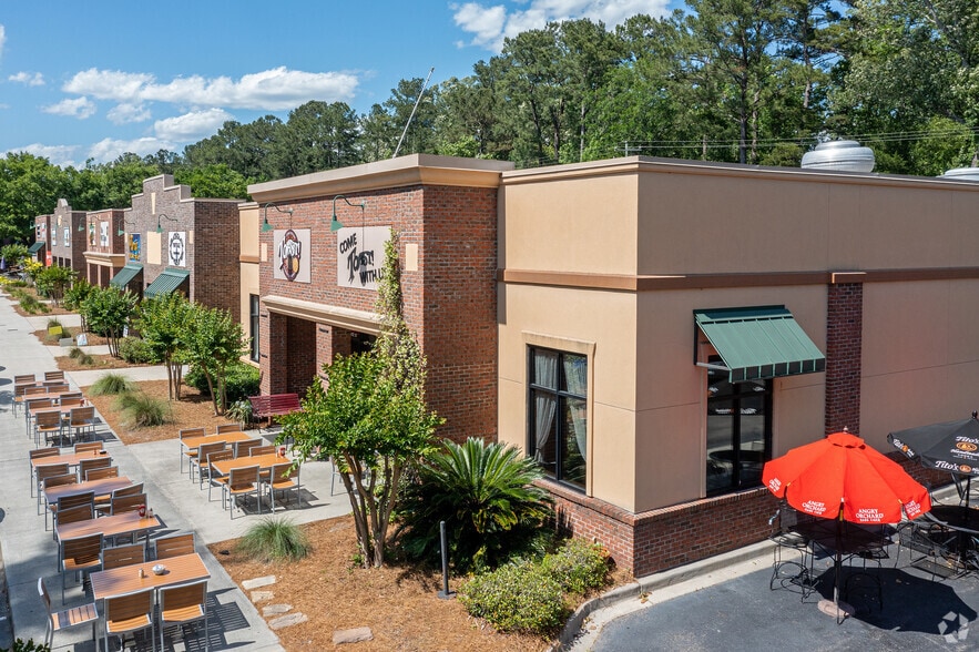 More Photos Of 717 Old Trolley Rd, Summerville Unknown For Lease