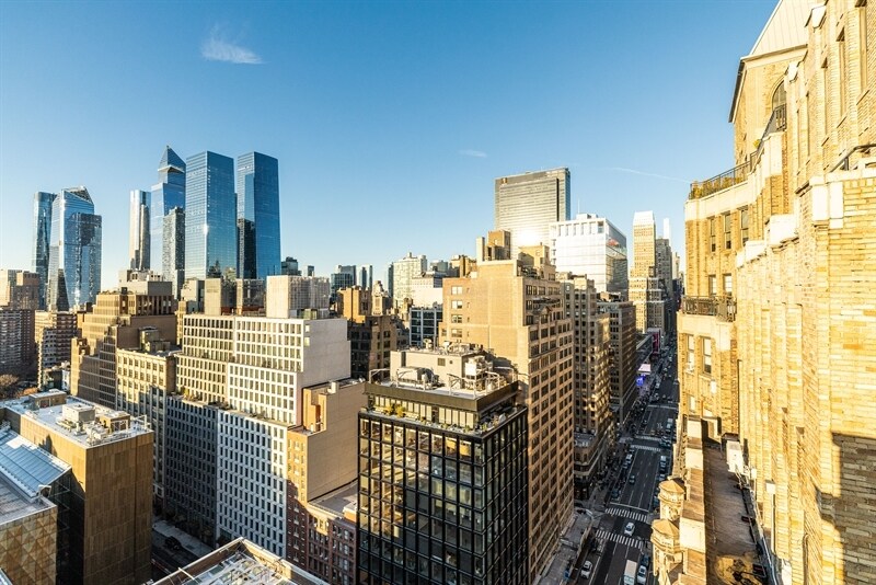 More Photos Of 305 Seventh Ave, New York Office For Sale