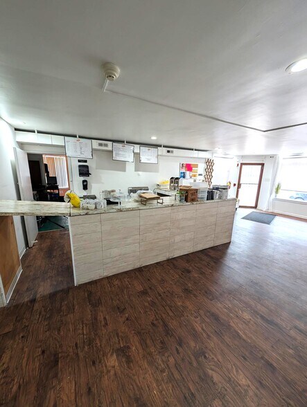 More Photos Of 7401 Woodbine Ave, Philadelphia Storefront Retail Residential For Lease