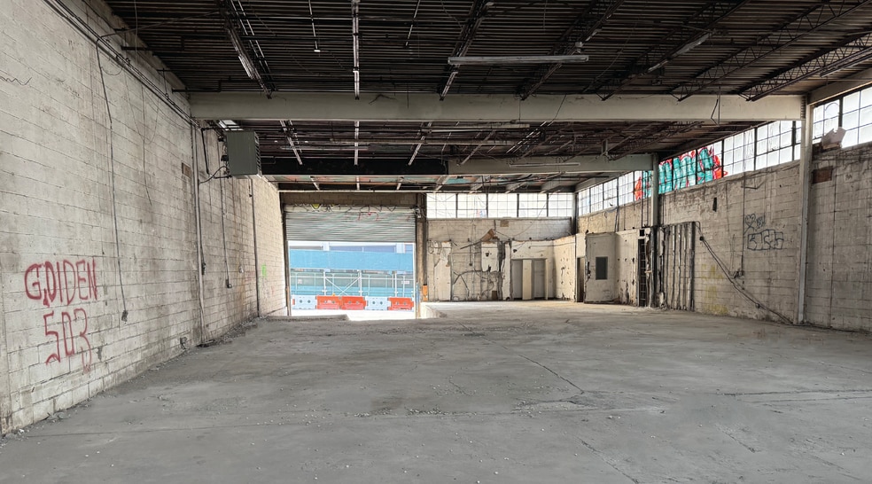 More Photos Of 133-25 36th Rd, Queens Warehouse For Lease