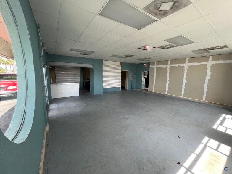 More Photos Of 1870 E Merritt Island Cswy, Merritt Island Freestanding For Lease