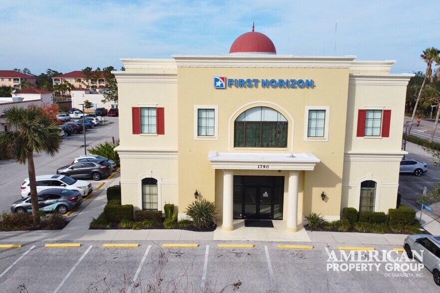 More Photos Of 1790 E Venice Ave, Venice Medical For Sale