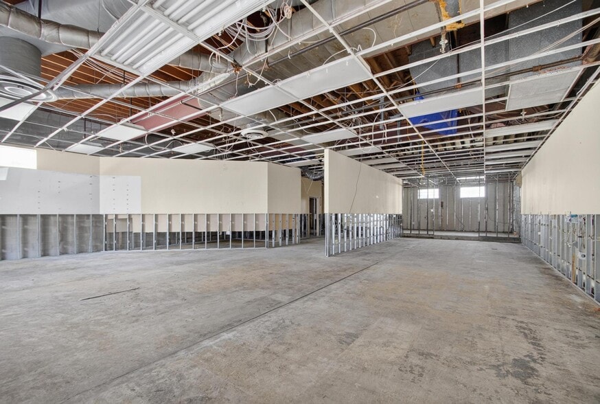 More Photos Of 100 Harvard St, Fitchburg Freestanding For Sale