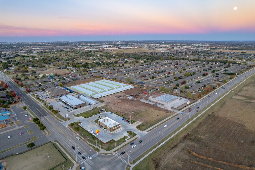 More Photos Of 1791 SW 34th St, Moore Land For Lease