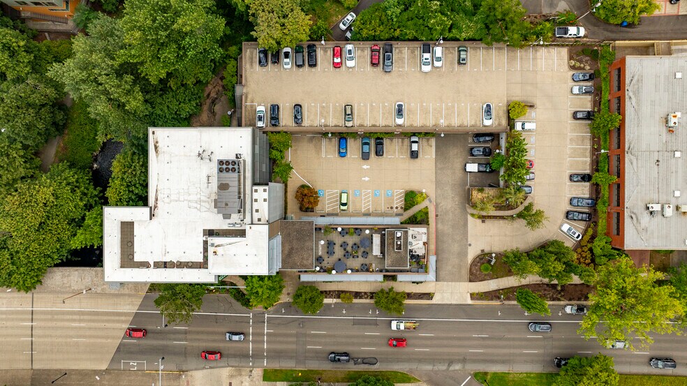 More Photos Of 500 Liberty St SE, Salem Office For Lease