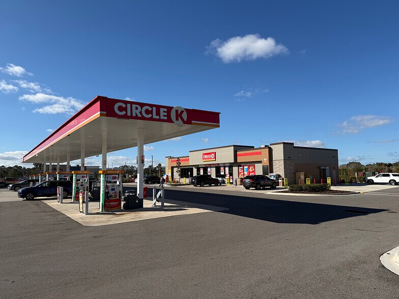 More Photos Of 8260 Heritage Green way, Bradenton Unknown For Lease