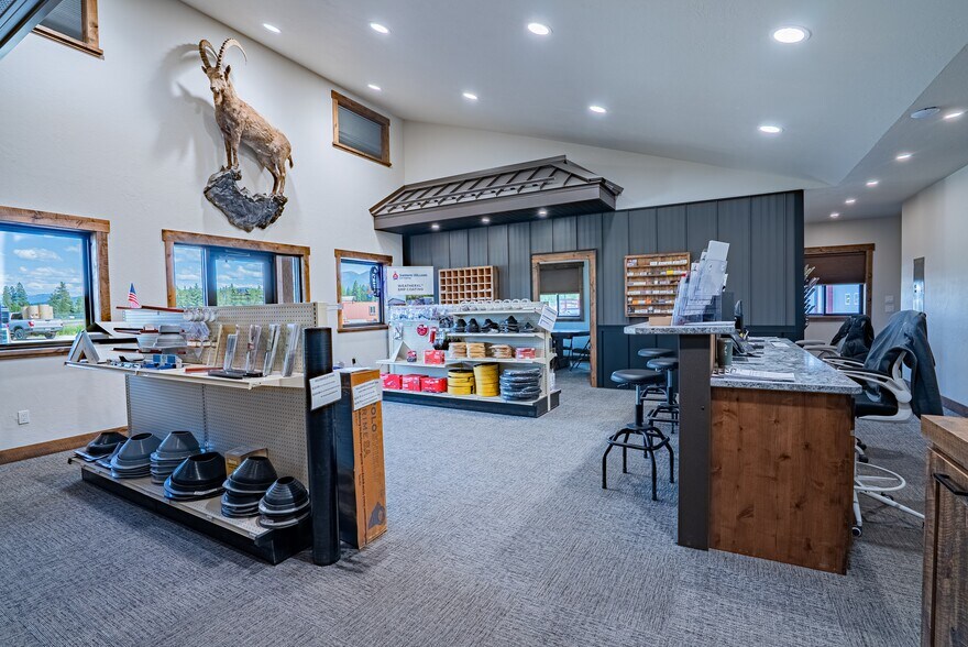 More Photos Of 280 Great Northern Rd, Bonners Ferry Industrial For Sale