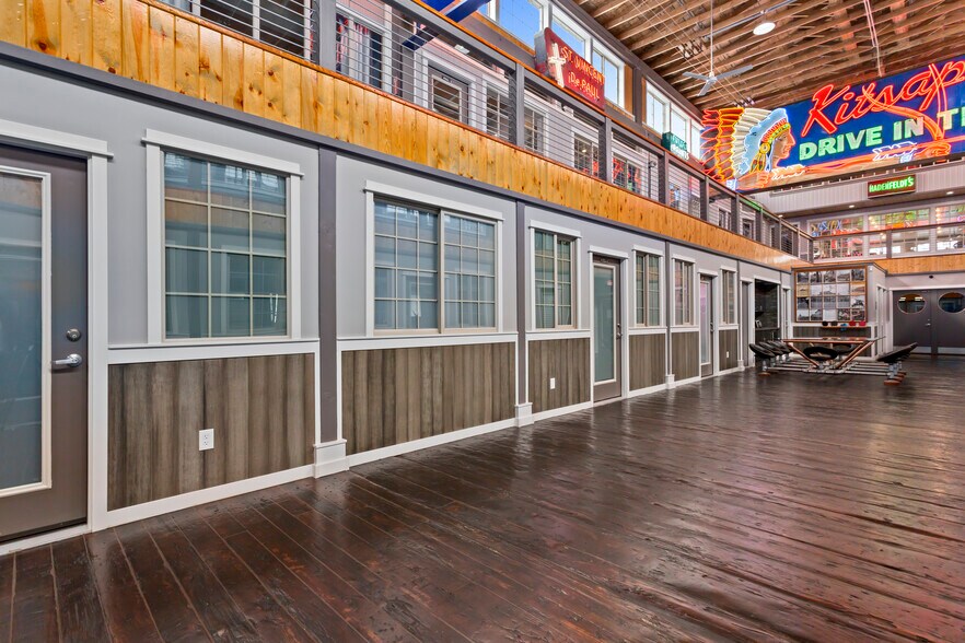 More Photos Of 3201 1st Ave S, Seattle Loft Creative Space For Lease