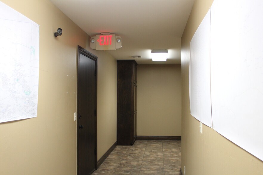 More Photos Of 205659 E County Rd, Woodward Industrial For Sale