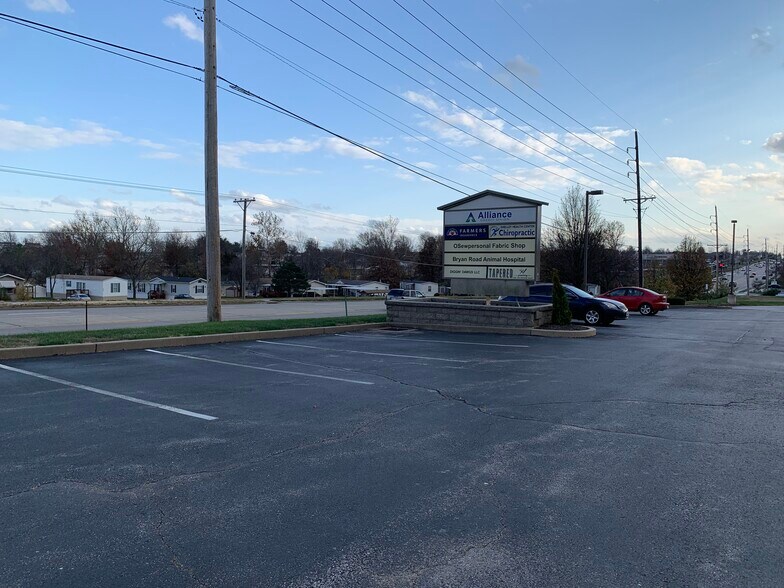 More Photos Of 1153 Bryan Rd, O'Fallon General Retail For Lease