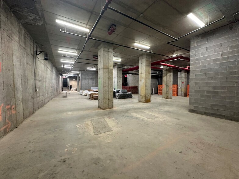 More Photos Of 130 William St, New York Apartments For Lease