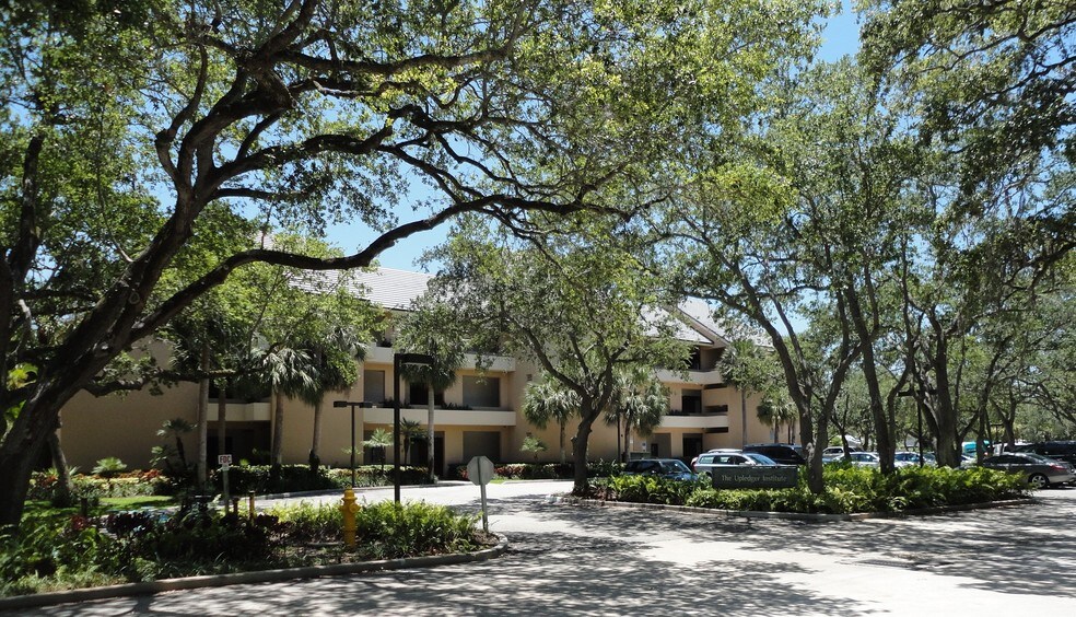 More Photos Of 11211 Prosperity Farms Rd, Palm Beach Gardens Medical For Sale