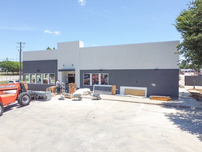 More Photos Of 550 W Interstate 30, Garland Fast Food For Sale