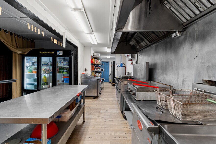 More Photos Of 161 Vfw Pky, Jacksons Gap Restaurant For Sale