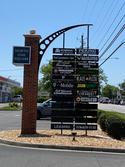 Primary Photo Of 3259 Inner Perimeter Rd, Valdosta Storefront For Lease