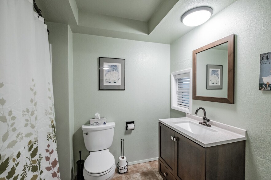 More Photos Of 909 Curry Rd, Roseburg Specialty For Sale