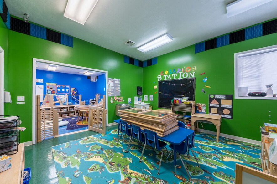 More Photos Of 325 Connellsville St, Uniontown Daycare Center For Sale