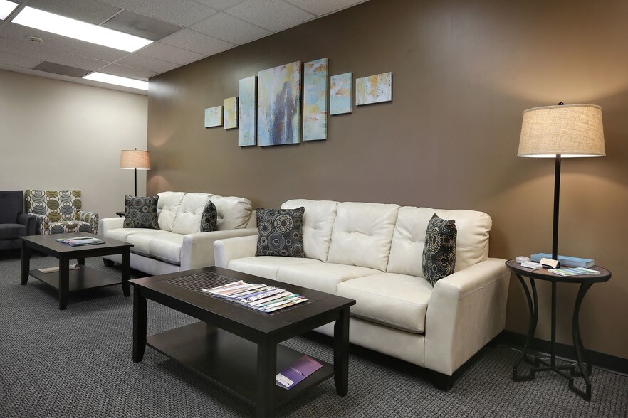More Photos Of 12157 W Cedar Dr, Lakewood Office For Lease
