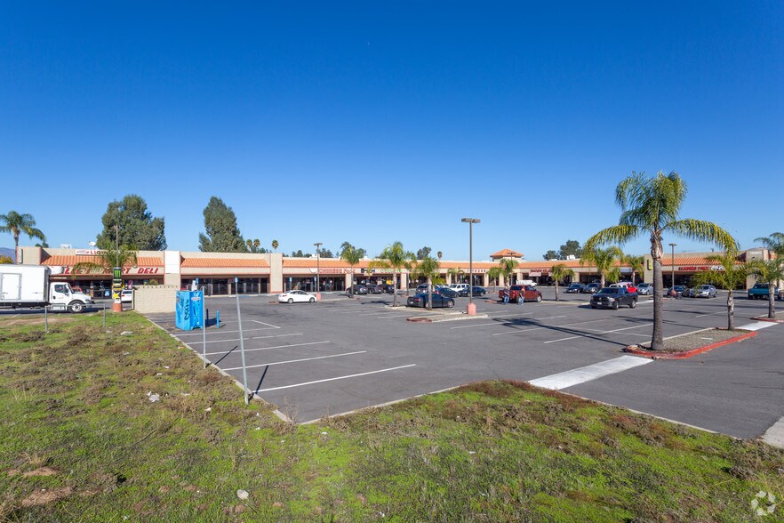 More Photos Of 19980 Grand Ave, Lake Elsinore General Retail For Sale