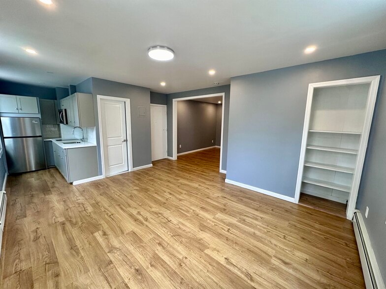 More Photos Of 200 Bergenline Ave, Union City Multifamily For Sale
