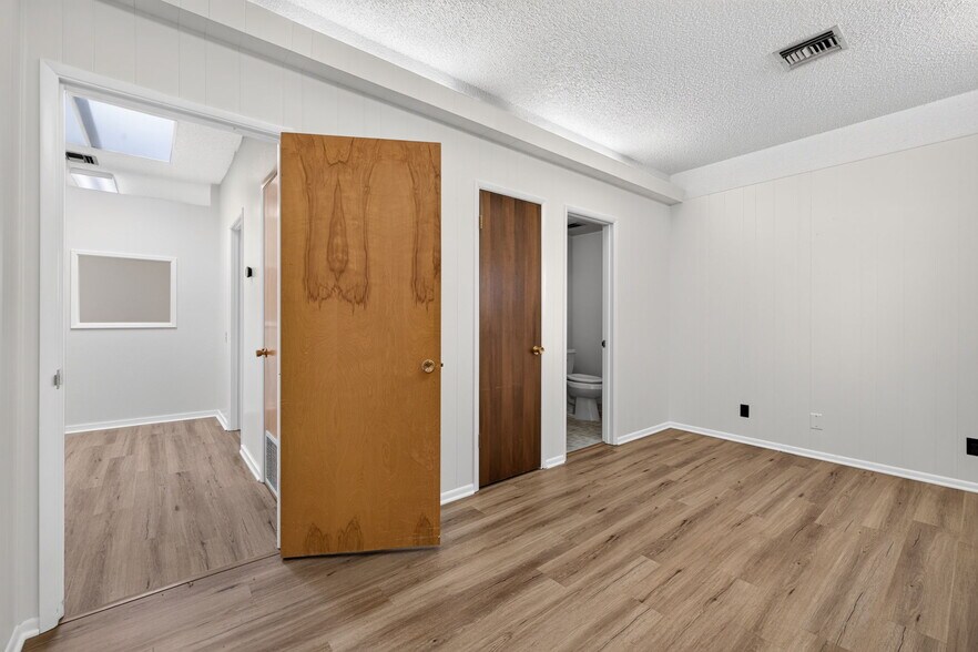 More Photos Of 7 Page St, Cotati Medical For Sale