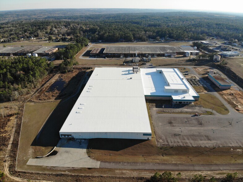 More Photos Of 380 Dark Indigo Ln, Graniteville Manufacturing For Lease