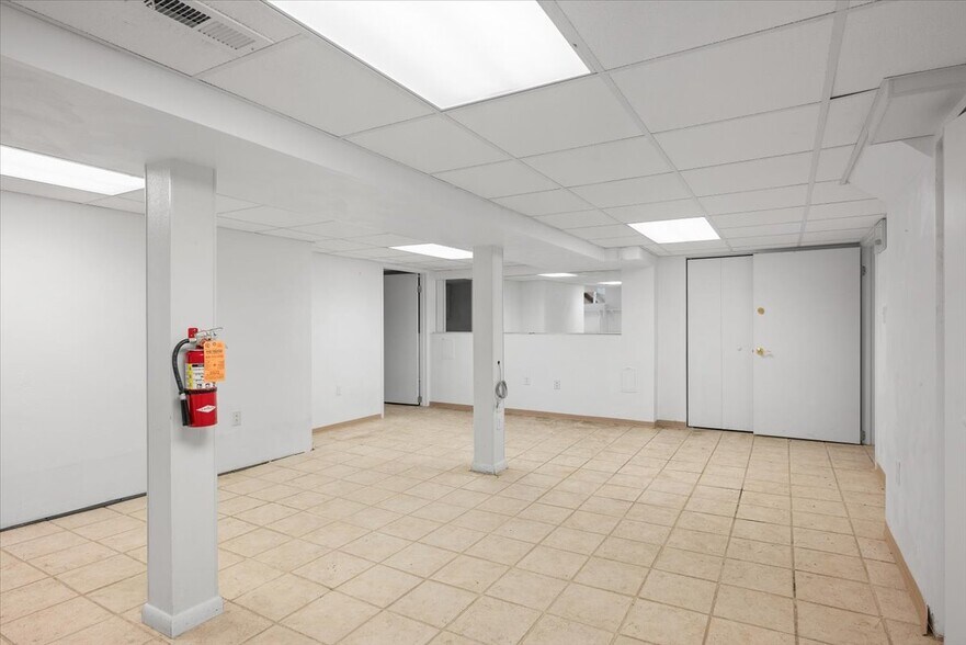 More Photos Of 1701 Kenneth Ave, Arnold Religious Facility For Sale