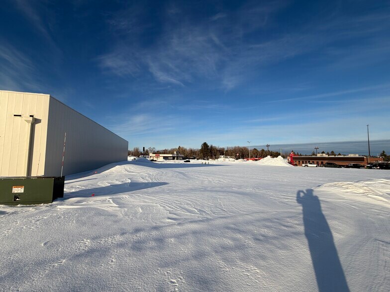 More Photos Of 2025 US-Hwy 41 W, Marquette Land For Sale