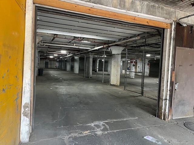 More Photos Of 3525 Amber St, Philadelphia Warehouse For Lease