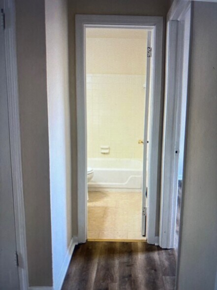 More Photos Of 719 Dudley Ave, Norfolk Apartments For Sale