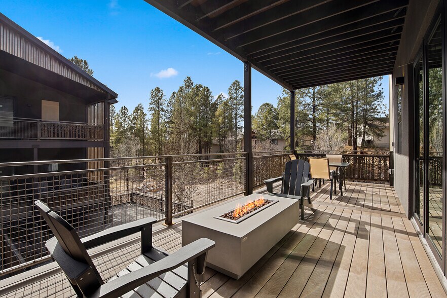 More Photos Of 3295 S Gila Dr, Flagstaff Specialty For Sale
