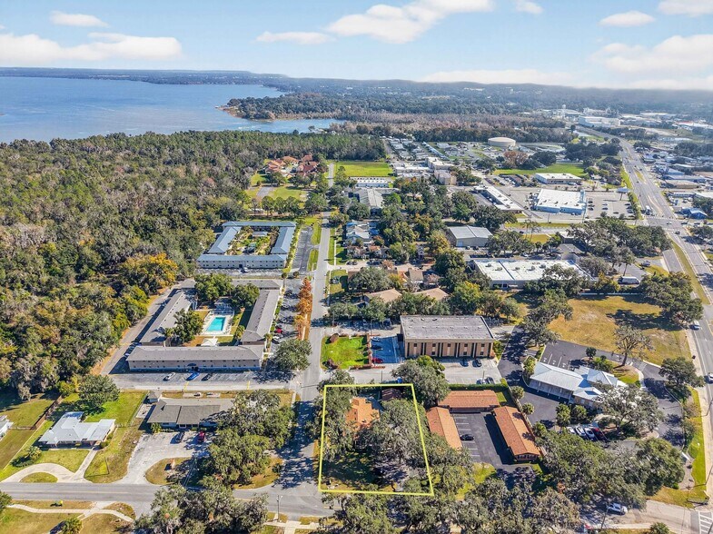 More Photos Of 708 Lee St, Leesburg Office For Lease