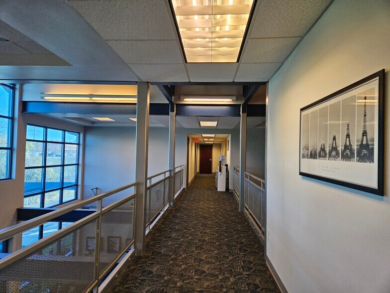 More Photos Of 3500 Contractors Dr, Midland Manufacturing For Sale
