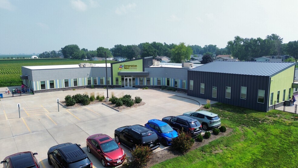 More Photos Of 94 Paine Cir, Bondurant Daycare Center For Sale