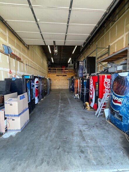 More Photos Of 4475 W 58th Ave, Arvada Light Distribution For Sale