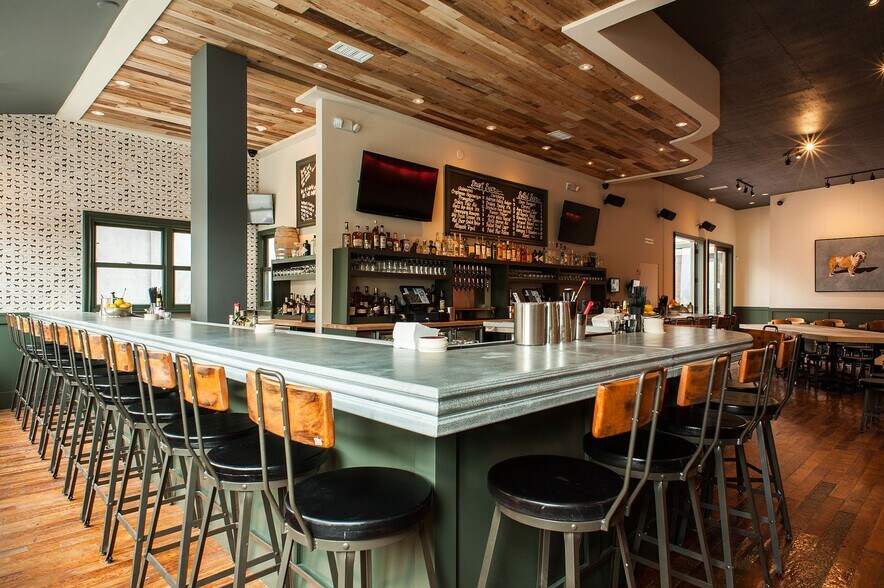 More Photos Of 11050 Magnolia Blvd, North Hollywood Restaurant For Lease