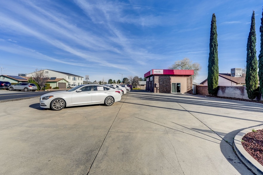 More Photos Of 8057 E Yavapai Rd, Prescott Valley Flex For Sale