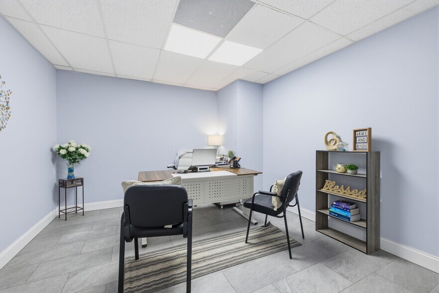 More Photos Of 507 E Dr Martin Luther King Jr Blvd, Tampa Medical For Sale
