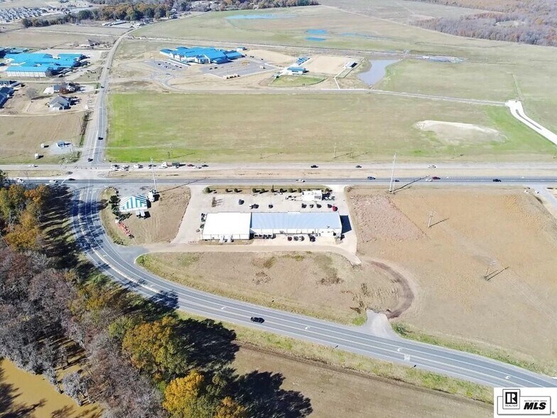 More Photos Of 8950 US-165, Sterlington Storefront For Sale