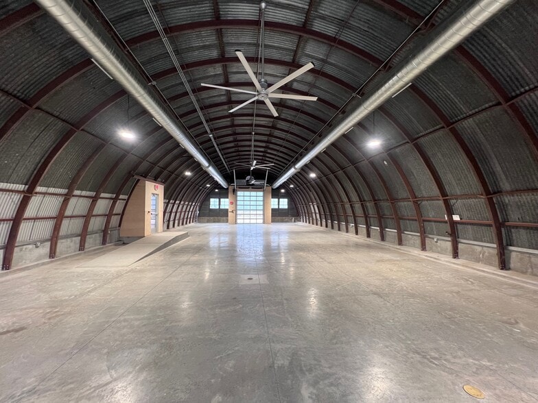 More Photos Of 839-841 Pennsylvania St, Lawrence Warehouse For Sale