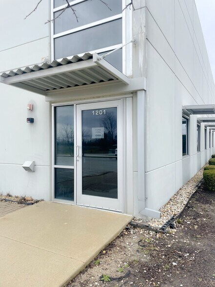 More Photos Of 1201 Teal Ave, Peotone Manufacturing For Lease