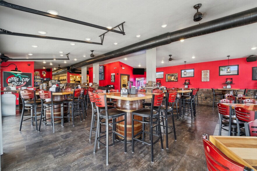 More Photos Of 707 W Park Ave, Kiel Restaurant For Sale