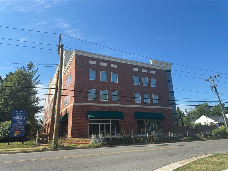 More Photos Of 51 Fort Evans Rd NE, Leesburg General Retail For Lease