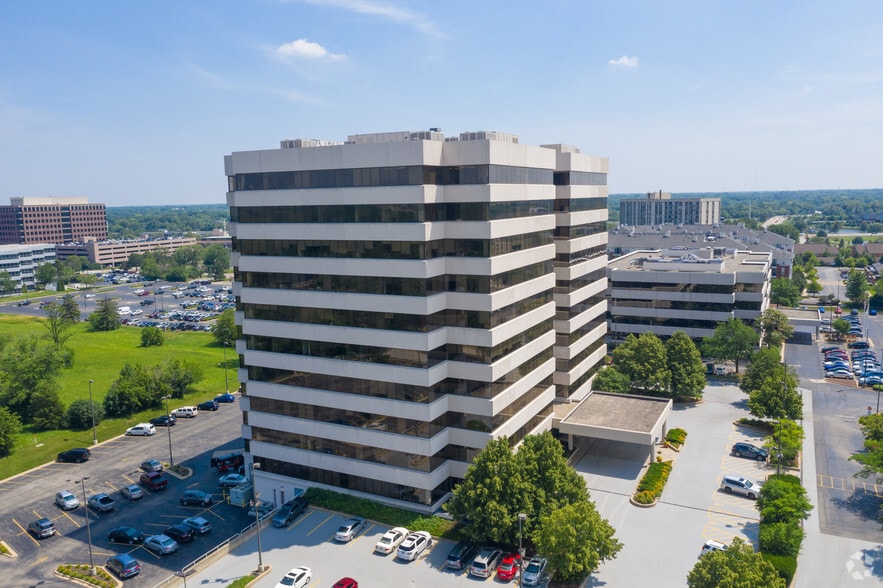 More Photos Of 1815 S Meyers Rd, Oakbrook Terrace Office For Lease