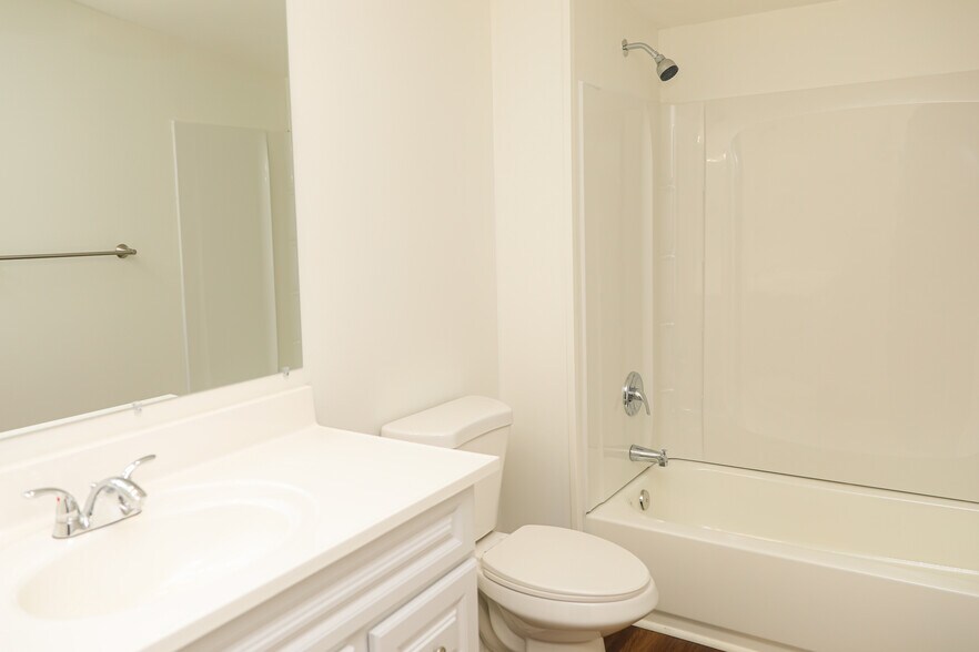 More Photos Of 643 Highway 9 S, Dawsonville Office Residential For Sale