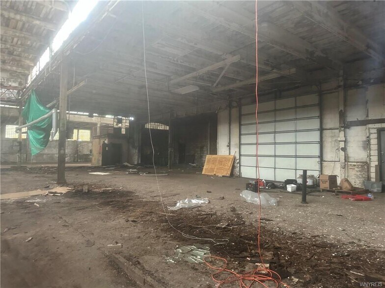 More Photos Of 1791 Fillmore Ave, Buffalo Distribution For Lease