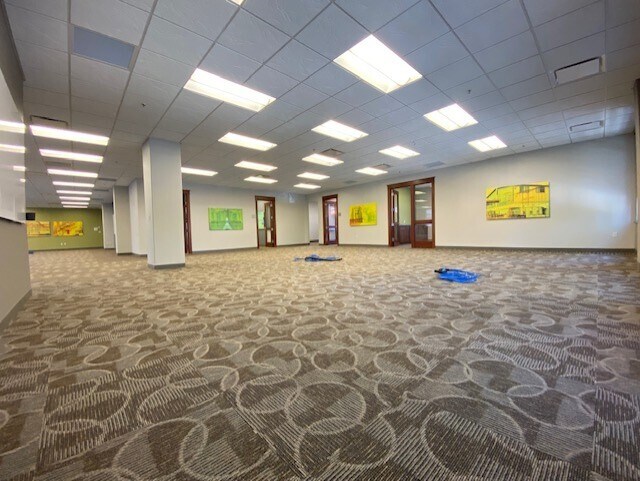 More Photos Of 1265 Main St, Stevens Point Medical For Lease