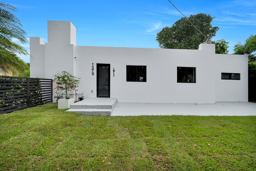 More Photos Of 1370 SW 5th St, Miami Apartments For Sale