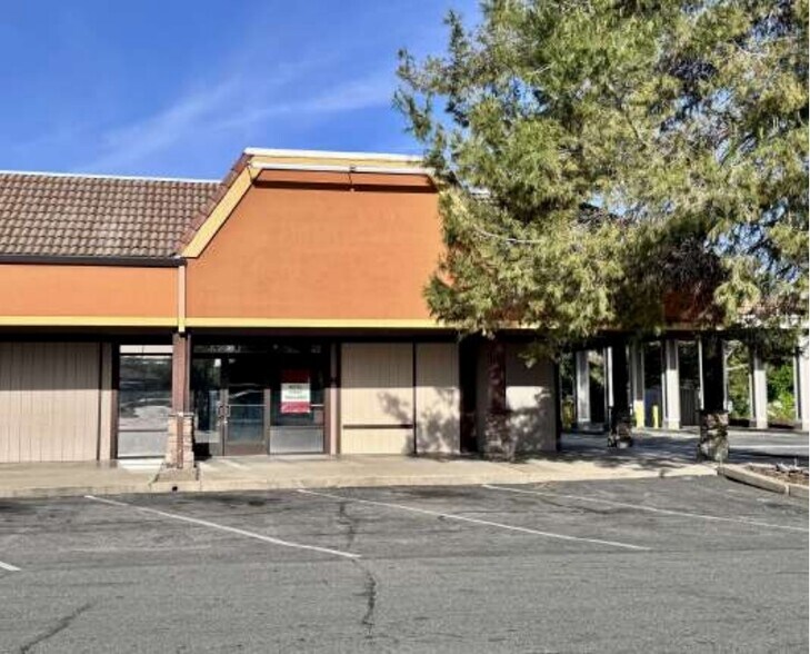 More Photos Of 6392-6512 Westside Rd, Redding Unknown For Lease