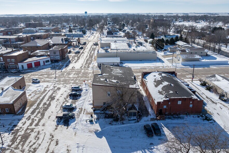 More Photos Of 10 1st Ave NW, Wells Multifamily For Sale